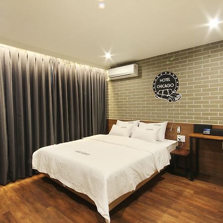 Hotel Chicago Jinju Exterior photo