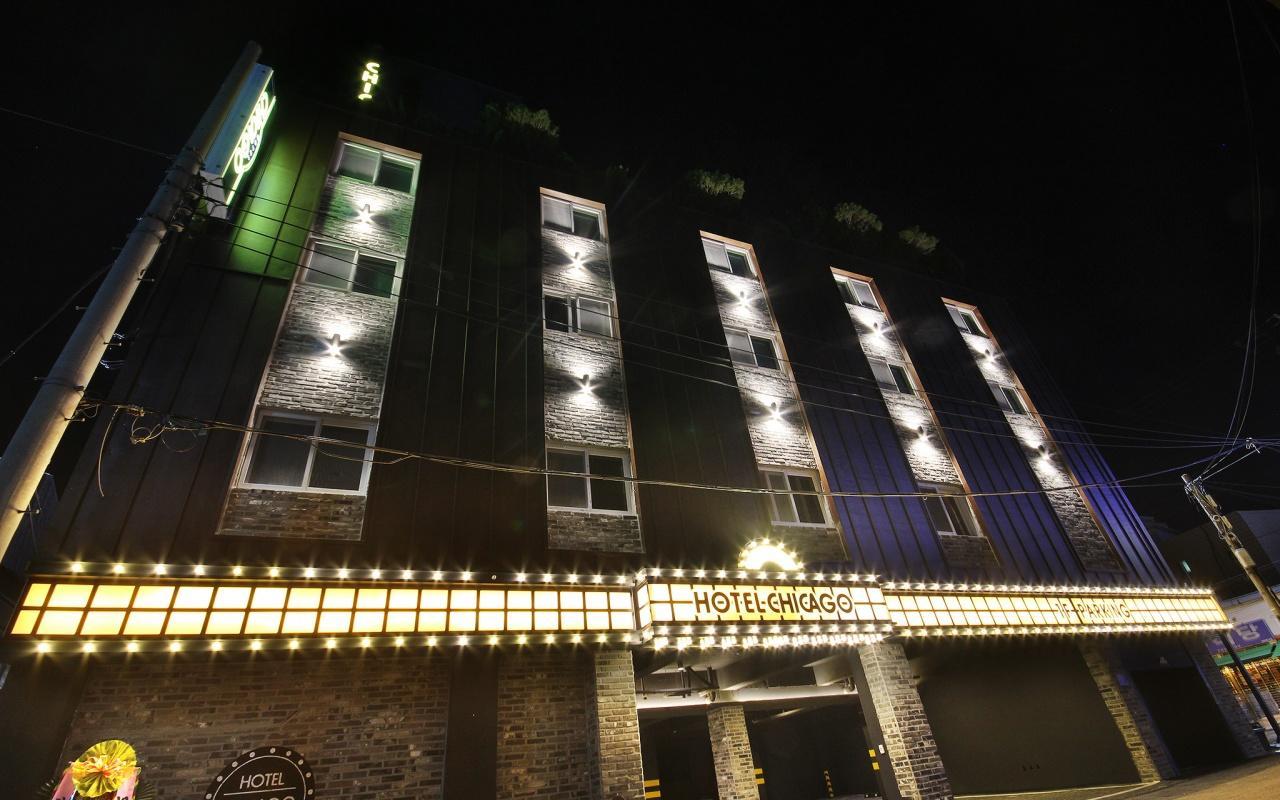 Hotel Chicago Jinju Exterior photo